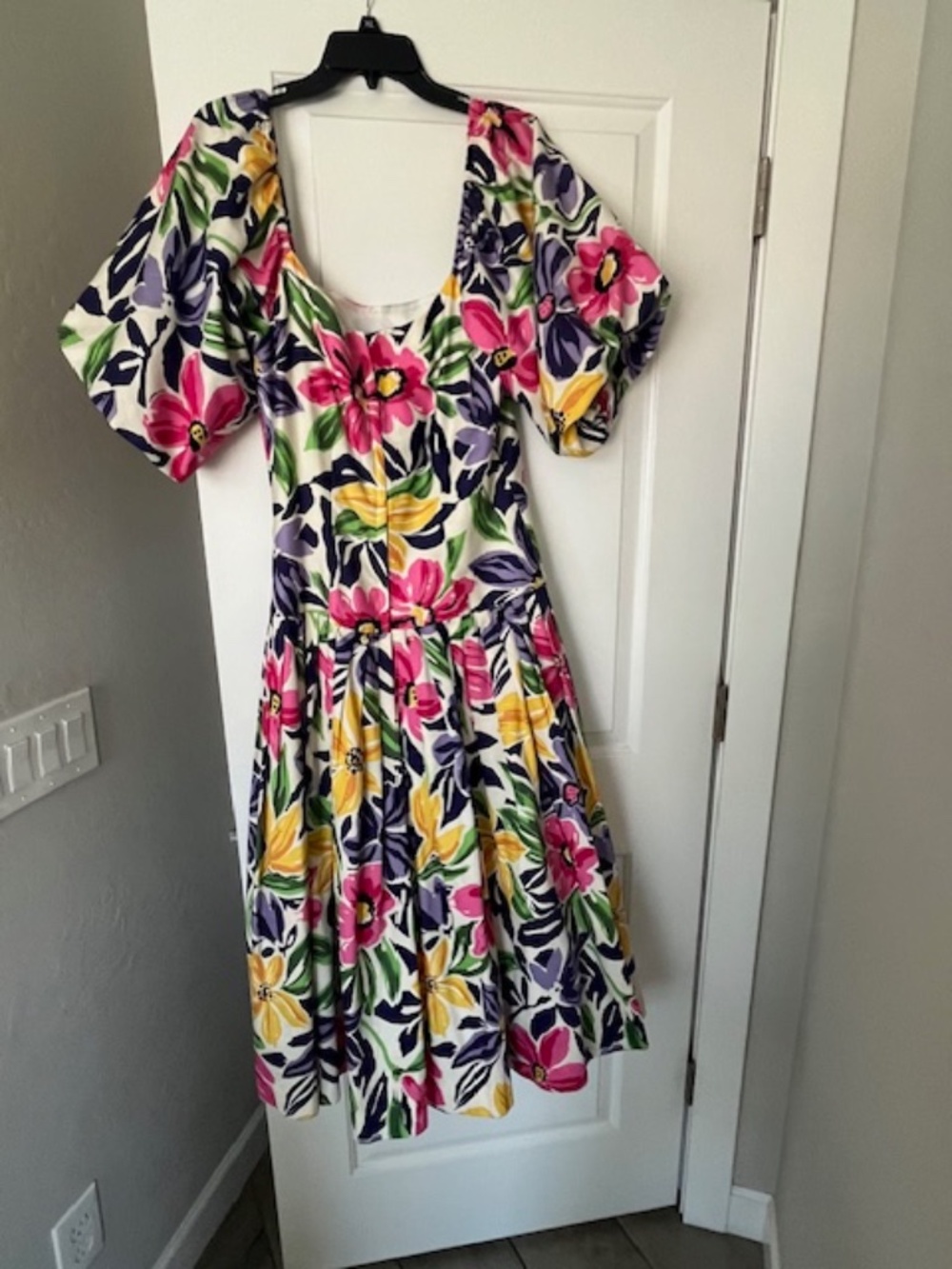 80s Victor Costa for Saks Fifth Avenue Floral Drop Waist Maxi Dress Sz M/L Party - Picture 3 of 13